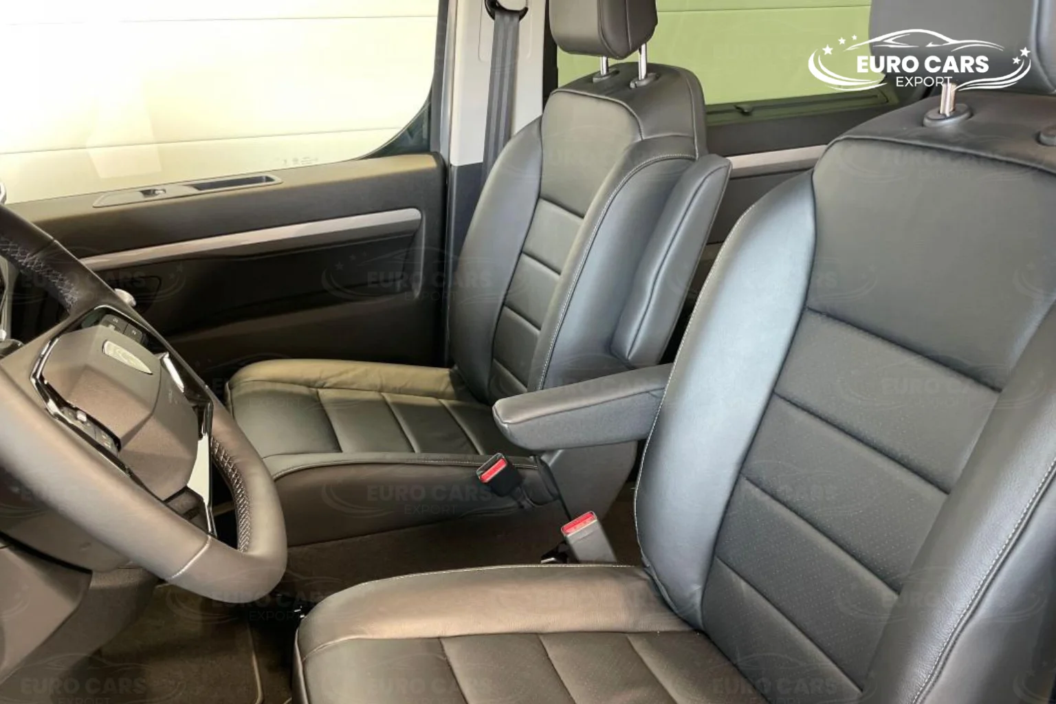 PEUGEOT Traveller Business