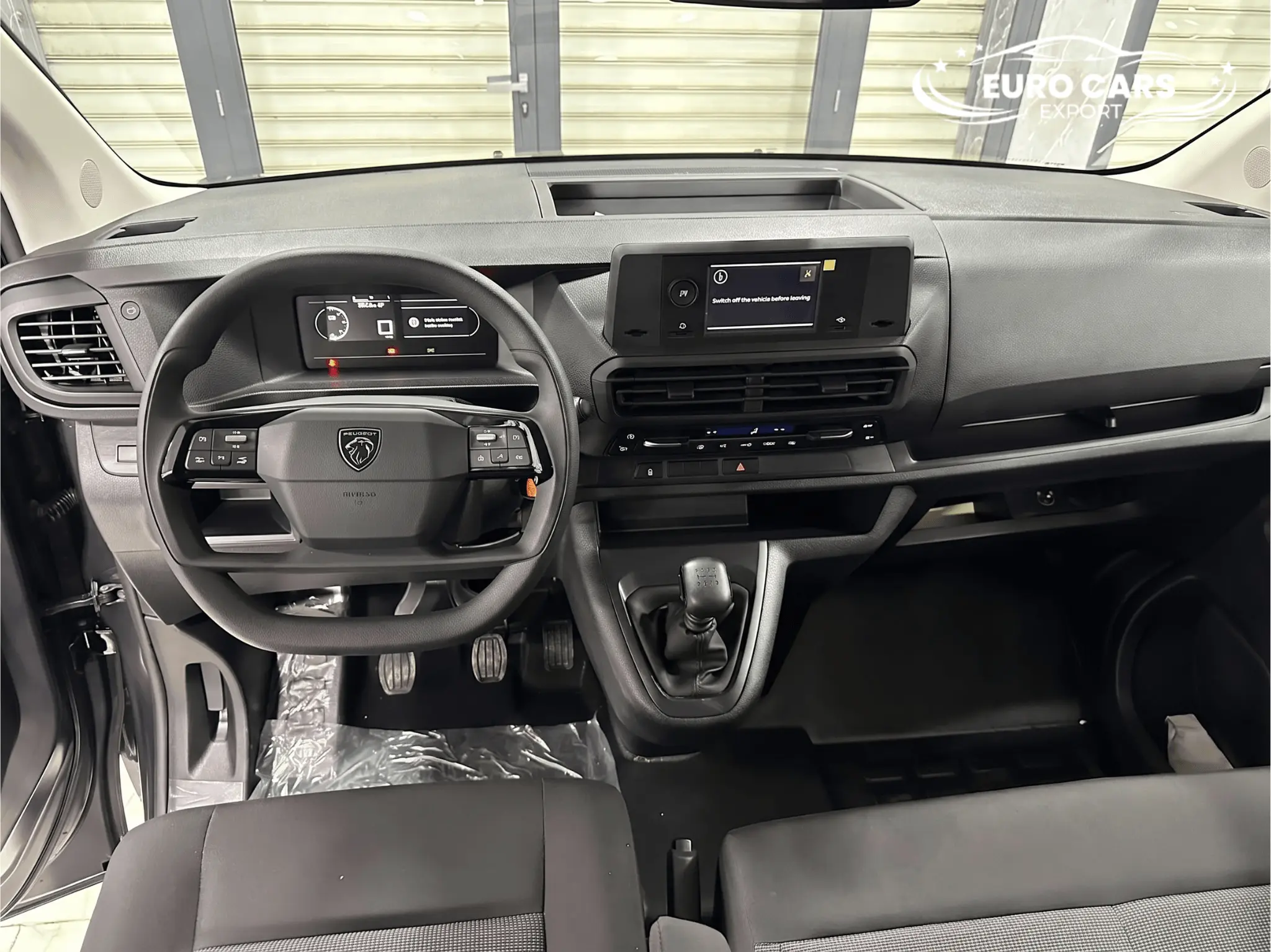PEUGEOT Traveller Business